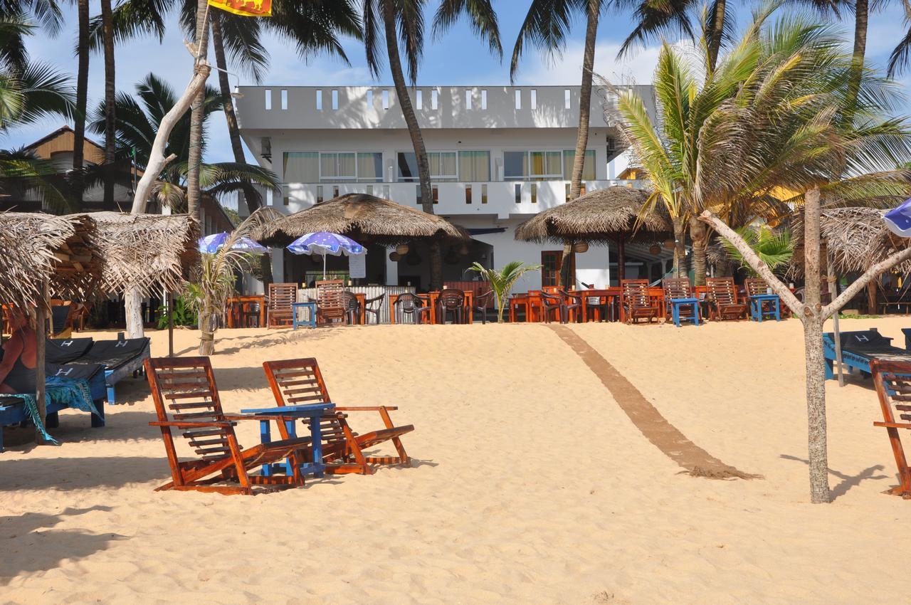 Copacabana Beach Hotel Хиккадува Экстерьер фото